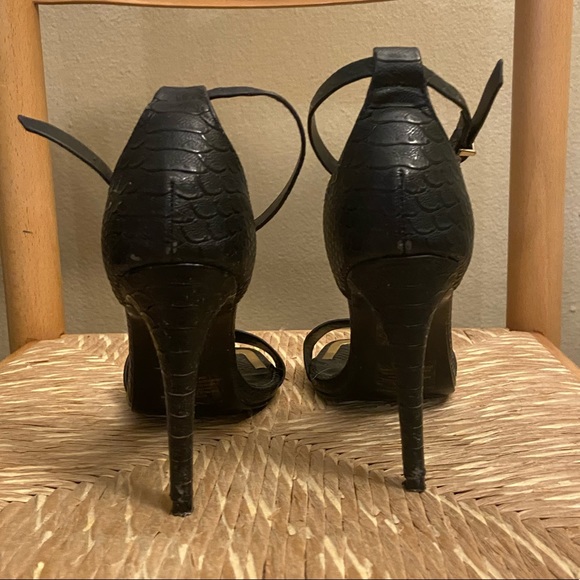 EXPRESS SHOES - Picture 4 of 13